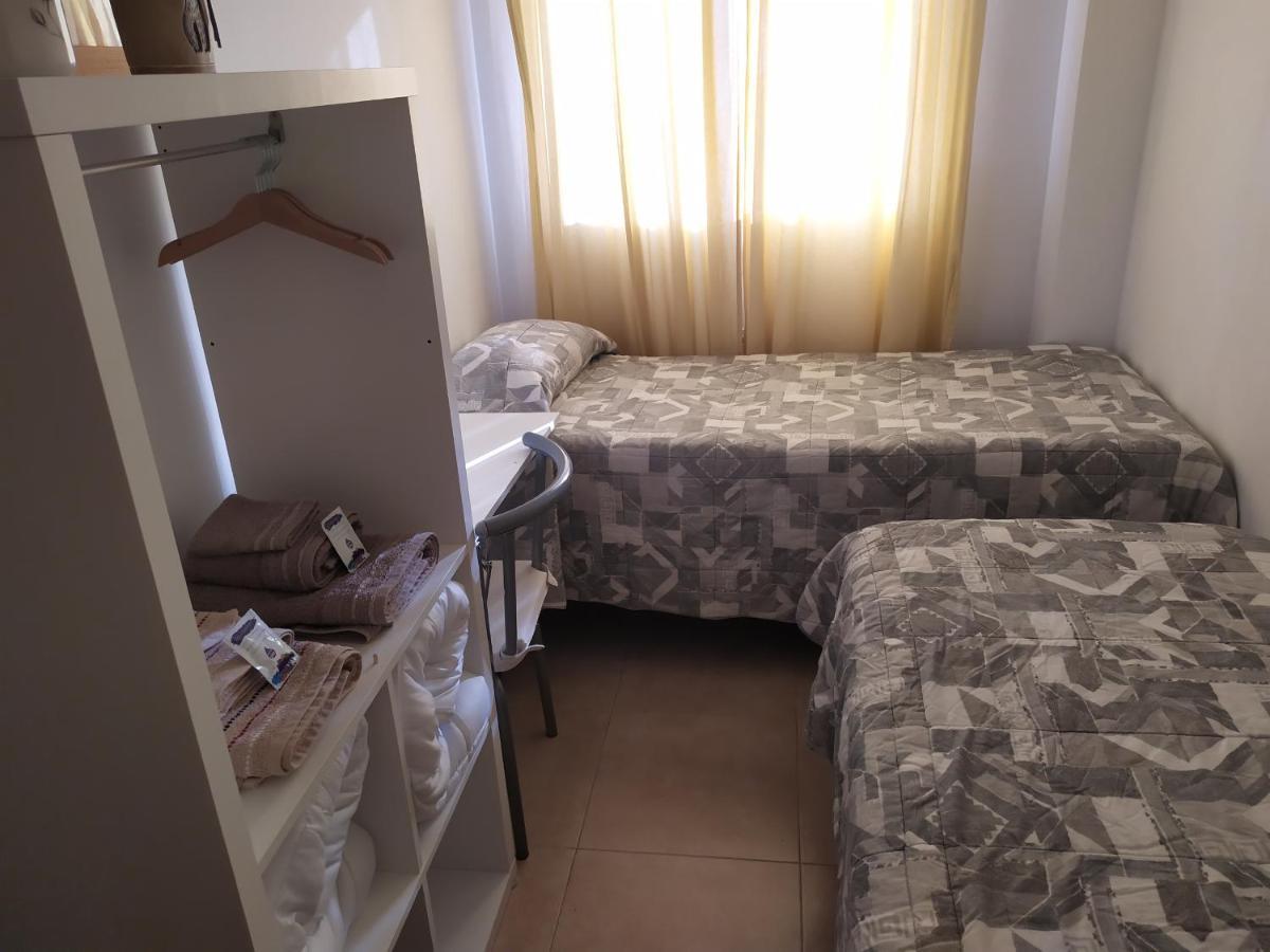 Habitacion En Un Apartamento Deltebre Kültér fotó