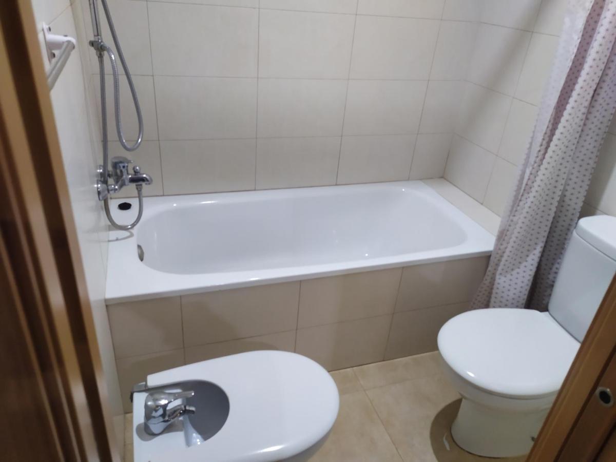 Habitacion En Un Apartamento Deltebre Kültér fotó